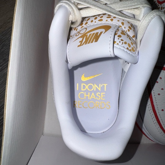 Women’s Nike Air Force 1 CR7 Red Safari “I Don’t Chase Records” - Picture 3 of 4